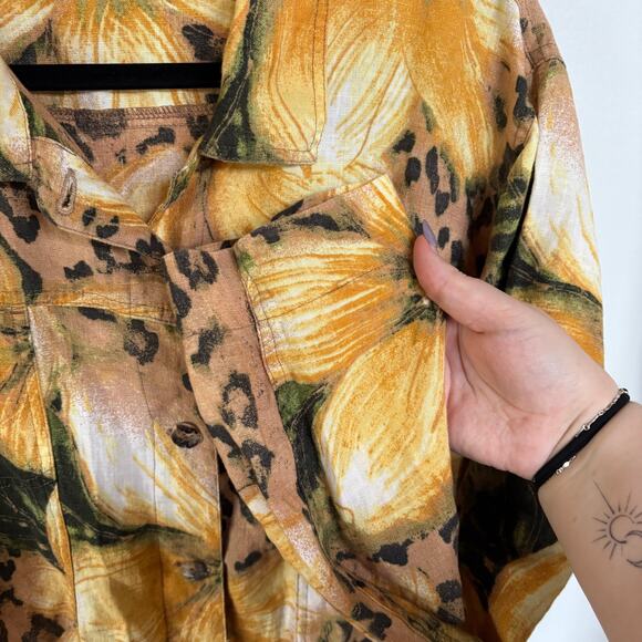 Chico's Linen Yellow Animal Print Floral Lightweight Jacket Maximalist XL - Picture 6 of 8